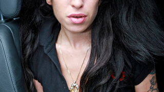 <em>Rolling Stone</em> Writer Convinces Us That Amy Winehouse Is Going To Die